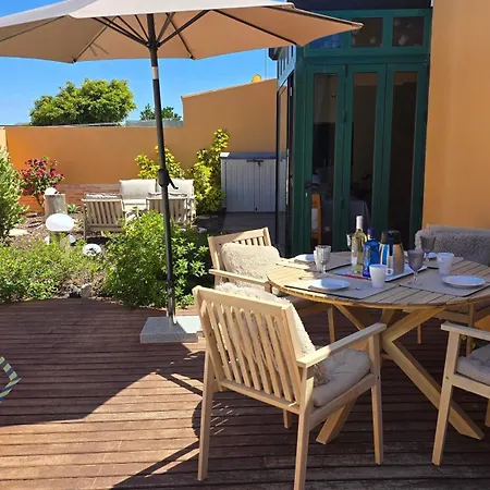 Casa Sommer - Stilvolle Ruheoase Nahe Corralejo بيت للعطل لا أوليفا