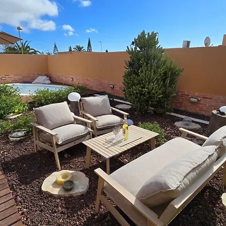 Casa Sommer - Stilvolle Ruheoase Nahe Corralejo بيت للعطل
