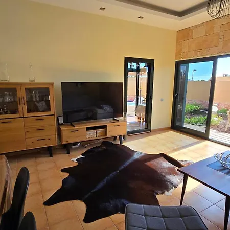 بيت للعطل Casa Sommer - Stilvolle Ruheoase Nahe Corralejo لا أوليفا